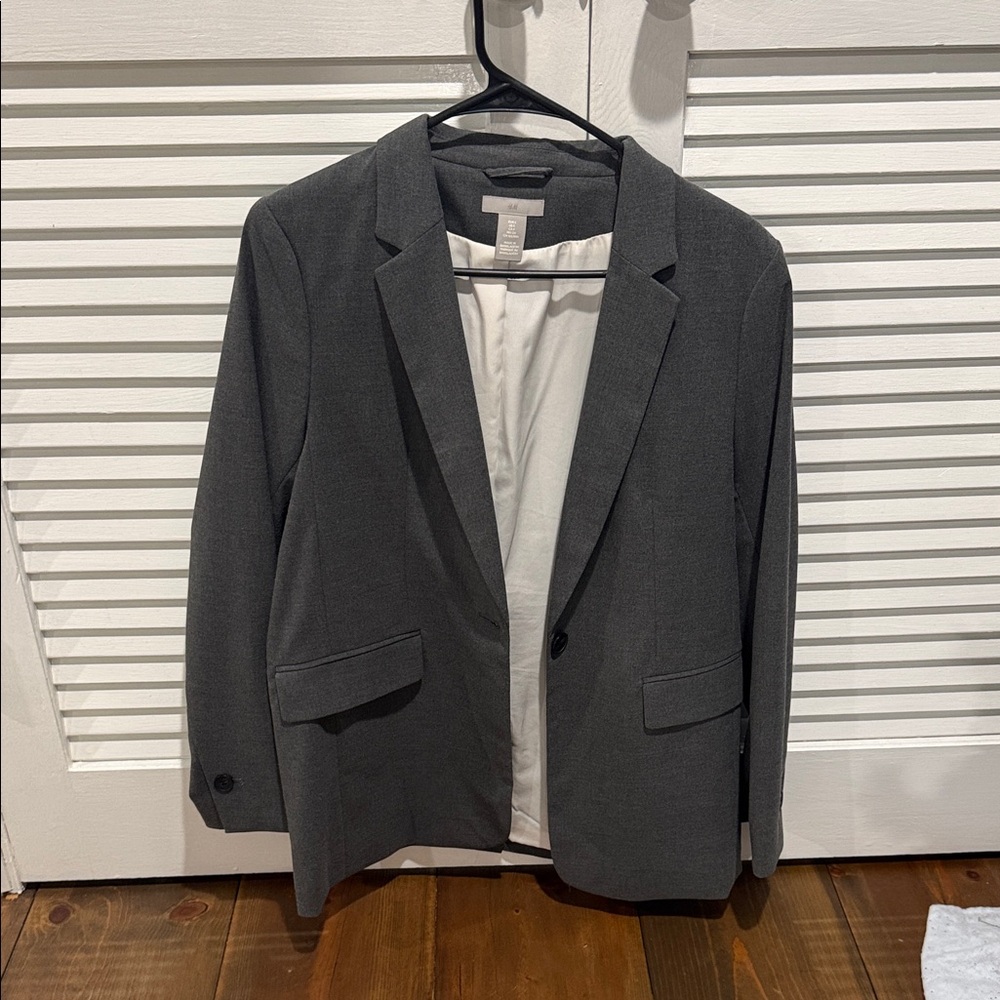 Women’s Gray Blazer